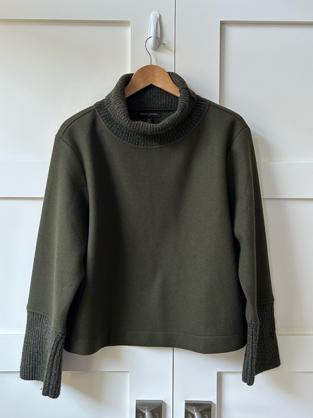 Banana Republic Factory Olive Green Mock Neck Sweater
